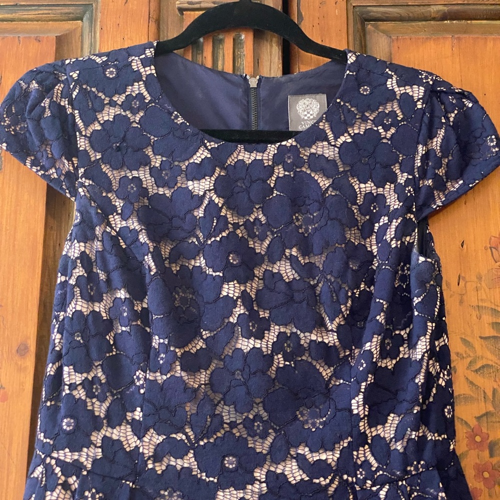 Pretty Lace Overlay - Picture 2 of 10